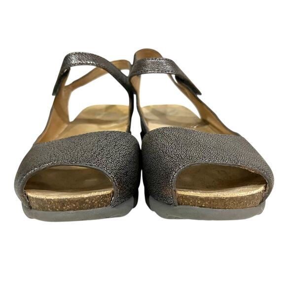 Dansko Marcy Metallic Pewter Women’s Sandal Peep Toe Ankle Strap Sz 41 (11 US) - Picture 6 of 10